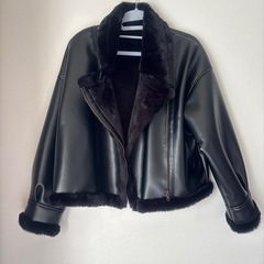 GRL レザーファージャケットの画像