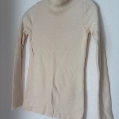 ユニクロ　タートルネックセットの画像