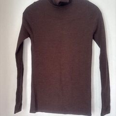 ユニクロ　タートルネックセットの画像