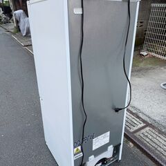 （744）￥16500　冷蔵庫　156L　2023年の画像