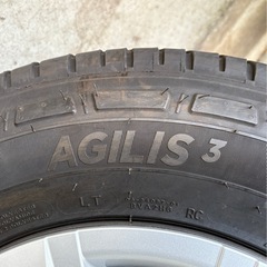 200系ハイエース純正ホイール&タイヤ の画像