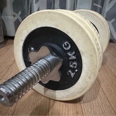可変式のダンベル (2.5kg×4枚=10kg)の画像