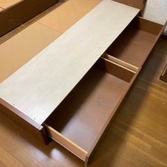 【急募】シングルベッド　ペットフレーム　収納付き　引き出し　ヘッドボードの画像