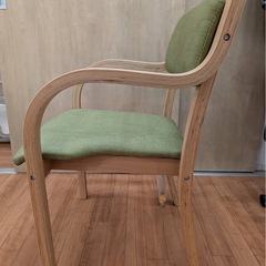 ダイニングチェアの画像