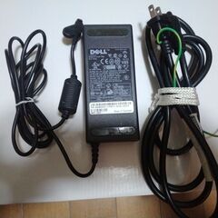 DELL ACアダプター　ADP-70EBの画像