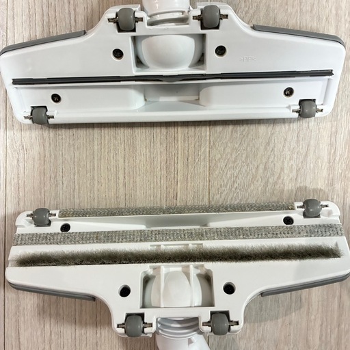 マキタ コードレス掃除機CL107FD紙パック式  バッテリー付充電器付　　MAKITA 掃除機　　ノズル付　替ノズル　　軽量クリーナー