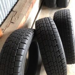 バリ山　155/65/13スノータイヤ　　　　　の画像