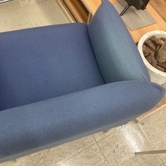 【ジモティー割引で最大15％OFF⭐️】LINEA JAPAN　パーソナルチェア　1人掛けチェア　ブルーの画像