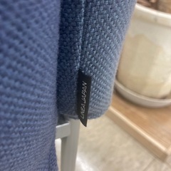 【ジモティー割引で最大15％OFF⭐️】LINEA JAPAN　パーソナルチェア　1人掛けチェア　ブルーの画像