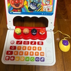 アンパンマンおしゃべりパソコンの画像