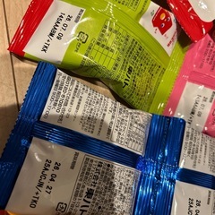 ラーメン、春雨、お菓子セットの画像