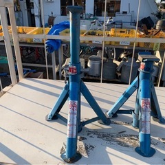 ジャッキスタンドの画像