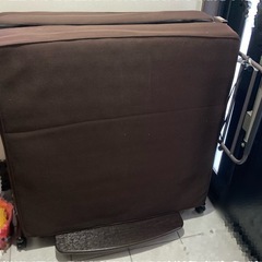 折りたたみベッドの画像