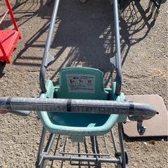 子供乗せ付きカートの画像