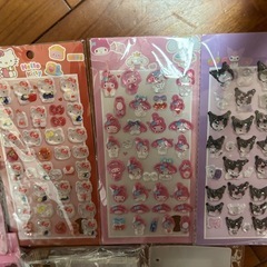 シール、シール帳、ネイルチップ、キーホルダーの画像