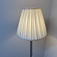 ニトリ　間接照明　フロアランプの画像