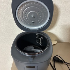 炊飯器　4合の画像