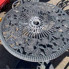 ガーデンテーブルセットの画像