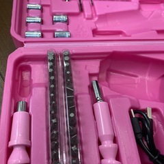 電動ドライバーの画像