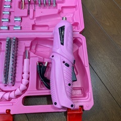 電動ドライバーの画像