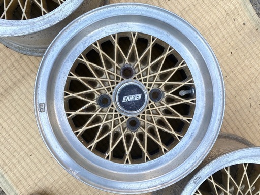 ENKEI メッシュ ゴールド 13inc. 114.3 貴重なセンターキャップ付 4本 旧車 当時物