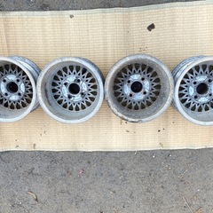 ENKEI メッシュ ゴールド 13inc. 114.3 貴重なセンターキャップ付 4本 旧車 当時物の画像