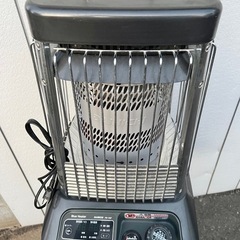 ■ダイニチ 大火力 石油ストーブ① 26～35畳■ブルーヒーター FM-106F 2017年製■業務用石油ストーブ メタリックグレーの画像