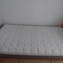 Nスリープ　セミダブルマットレス
の画像