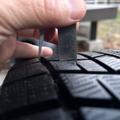 ほぼ新品スタッドレス！195/65R15　の画像