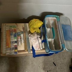 習字セットと絵の具セットの画像