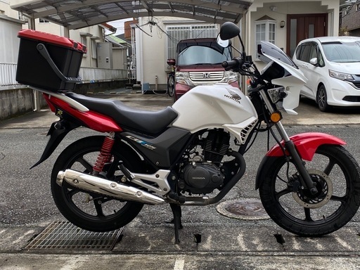 ホンダ CBF125.ビキニカウル.大型リアBOX.極上品