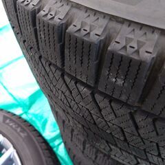 W213　ベンツ　スタッドレス　BRIDGESTONE　BLIZZAK VRX2　245/45R18の画像