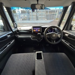 ホンダN-BOX⭐︎カスタム G SSパッケージ⭐︎25年⭐︎車検: 令和8年7月の画像