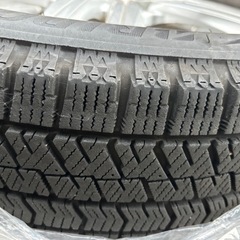 軽自動車用スタッドレスタイヤ4本の画像
