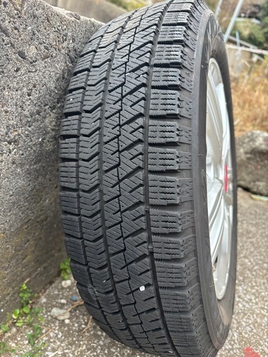 日産純正17インチAW ブリザックスタッドレス付き ブリザック 2025年製 BLIZZAK VRX3 225/65R17 102Q タイヤ 【4本セット