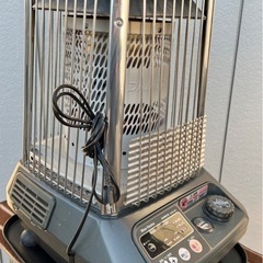 ■ダイニチ 業務用石油ストーブ② 26～35畳 大火力■ブルーヒーター KDM-105F 2013年製■業務用ストーブ プラチナグレーの画像