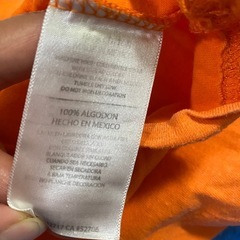 エムアンドエムズ　海外　Tシャツ　M&M's  の画像