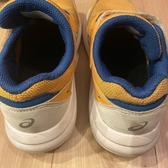 決まりました！アシックス　キッズスニーカー19cmの画像