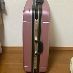 【引取限定】サムソナイト キャリーケース ハードケース 4輪 2本鍵付 大容量 り旅行の画像