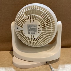 扇風機　サーキュレーター　アイリスオーヤマ　2021年製　PCF-MKM18-Wの画像