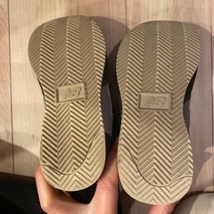 ニューバランス　美品　キッズスニーカー　18cdの画像