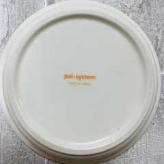 中古　ユニバーサルプレート、子ども用食器⭐︎スプーンおまけつきの画像