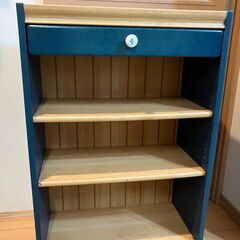 中古美品　収納棚　寸法５９ｃｍWｘ３０ｃｍLｘ９０ｃｍH　引き取りに来られる方限定の画像