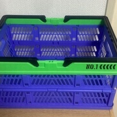 収納棚　収納ケース付きの画像