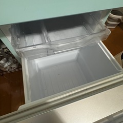 DAEWOO冷蔵庫（DR-C15AM）の画像