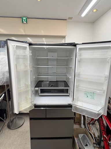 Panasonic 冷蔵庫 NR-F604WPX-H 2018年製 (大川樹生) 本八幡のキッチン