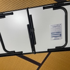 【 美品 】アウトドアテーブルの画像