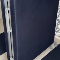 折りたたみベッド　シングル
の画像