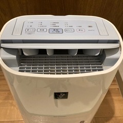 SHARP除湿機　CV-F71の画像