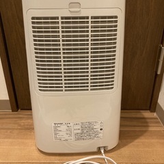 SHARP除湿機　CV-F71の画像